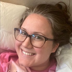 Meet your Posher, Lauren